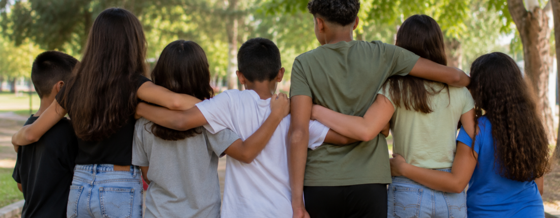 Autoridades del Superior Tribunal de Justicia de Río Negro y Unicef durante el acuerdo de cooperación por los derechos de niñas, niños y adolescentes