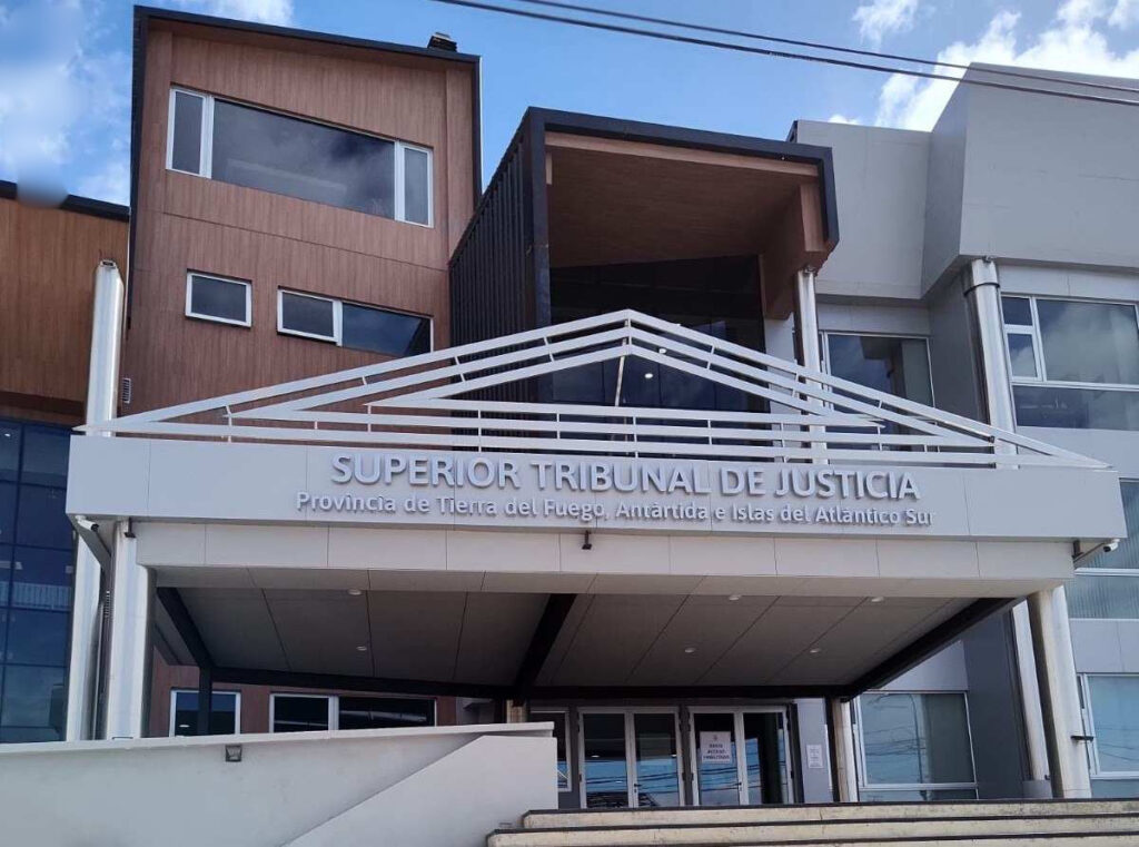 Edificio del Superior Tribunal de Justicia de Tierra del Fuego en Ushuaia