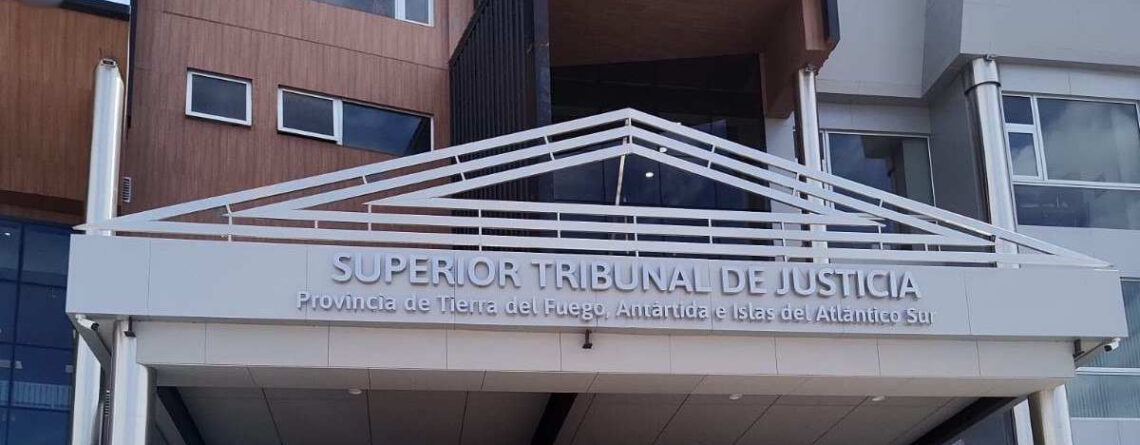 Edificio del Superior Tribunal de Justicia de Tierra del Fuego en Ushuaia