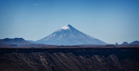 Imagen de montañas de Neuquén